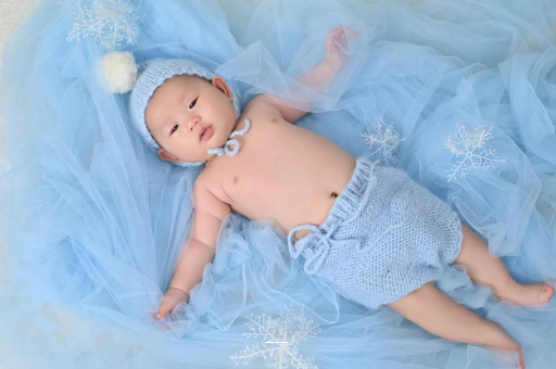 香港2岁宝宝脚长多少厘米